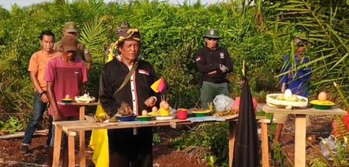 Mitigasi Konflik Harimau dan Manusia di Siak, Warga Kampung Penyengat Gelar Semah Kampung