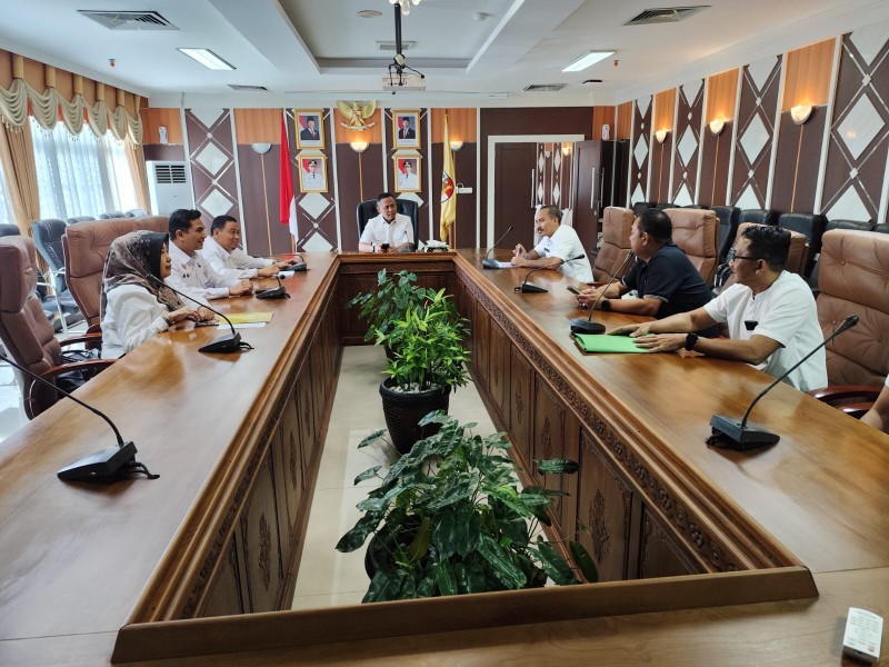 Pemko Pekanbaru dan PT YSM Sepakati Penerapan Tarif Parkir Baru