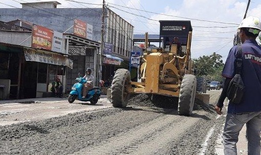 Dinas PUPR Pekanbaru Mulai Lakukan Perbaikan Jalan Taman Karya