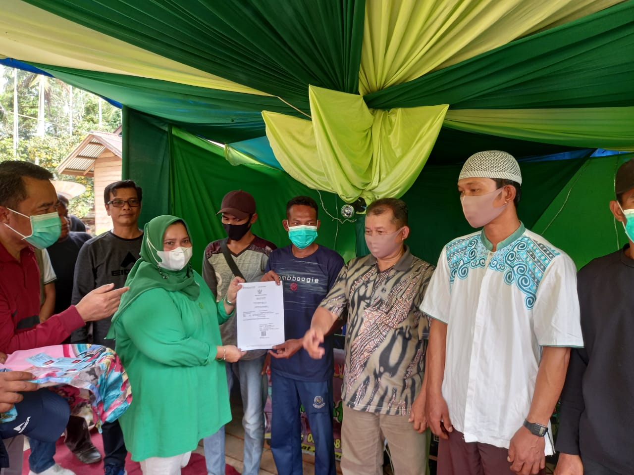 Kunjungi Bagan Benio, Bupati Bengkalis: Kita Berkomitmen Membangun Dusun Ini