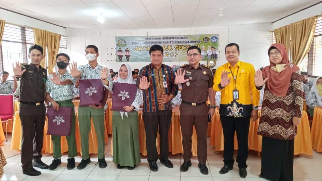 Kejari dan Disdik Gelar JMS di SMPN 9 Pekanbaru untuk Antisipasi Bullying di Sekolah