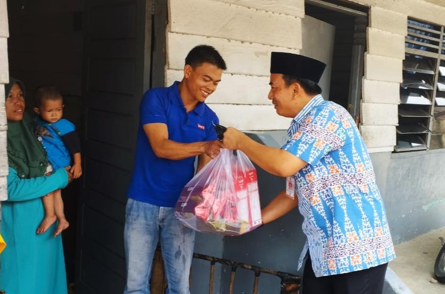 Peduli Stunting, Dispora Pekanbaru Berbagi Pangan kepada Anak di Wilayahnya