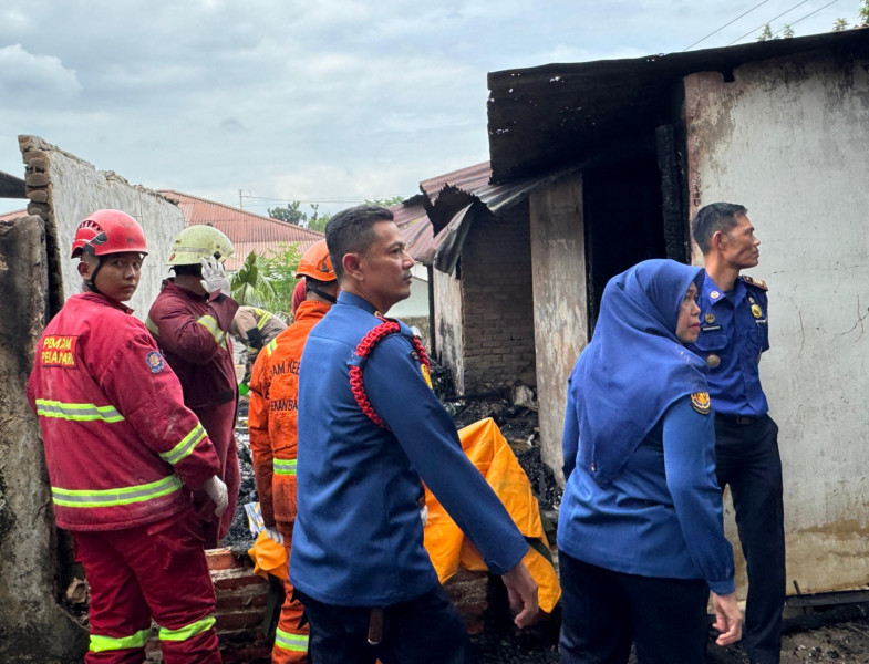 Kebakaran di Pekanbaru Hanguskan Rumah dan Dua Motor, Satu Korban Jiwa