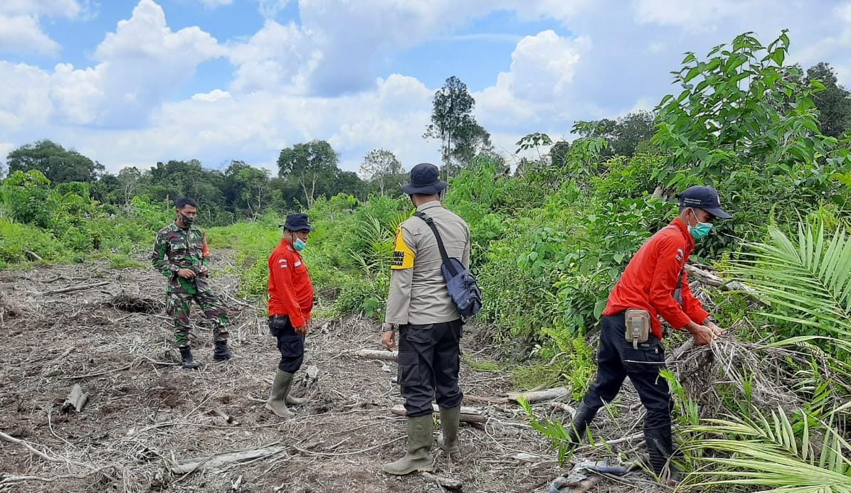 Cek Titik Hotspot, Polsek Teluk Meranti Kerahkan Personel ke Desa Petodaan