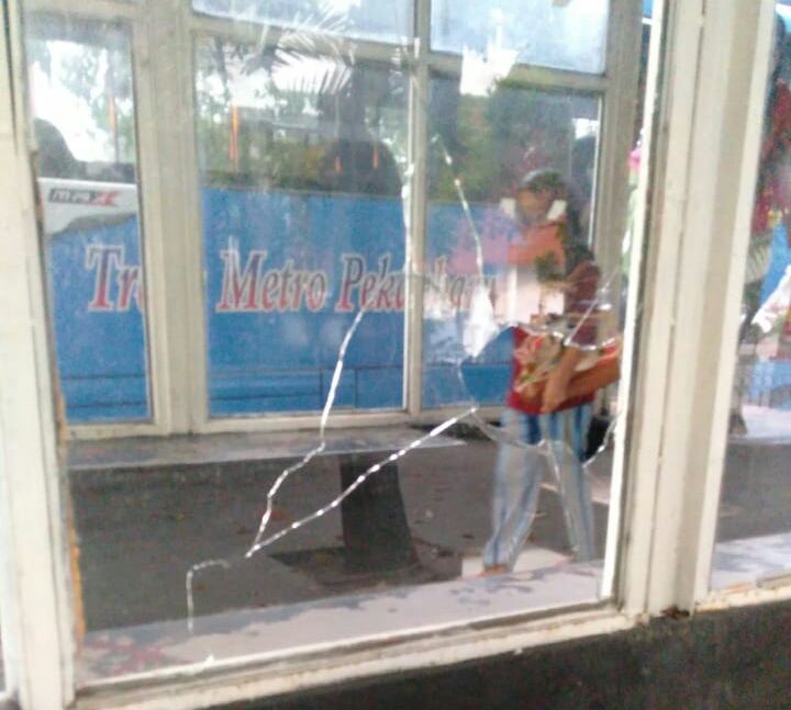 Dishub Pekanbaru Hancurkan Beberapa Halte, Ini Tujuannya