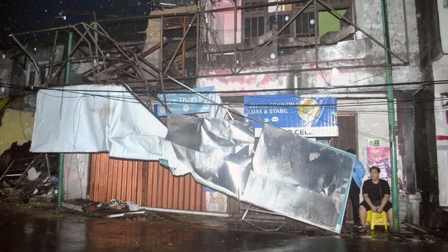 Angin Puting Beliung, 263 Rumah Warga Rusak