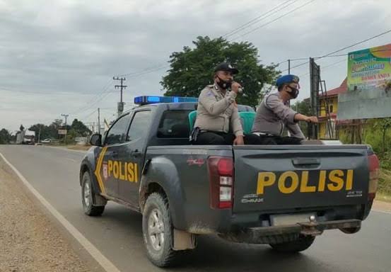 Sambut Hut ke-76 RI, Polsek Ukui Imbau Warga Kibarkan Bendera Merah Putih