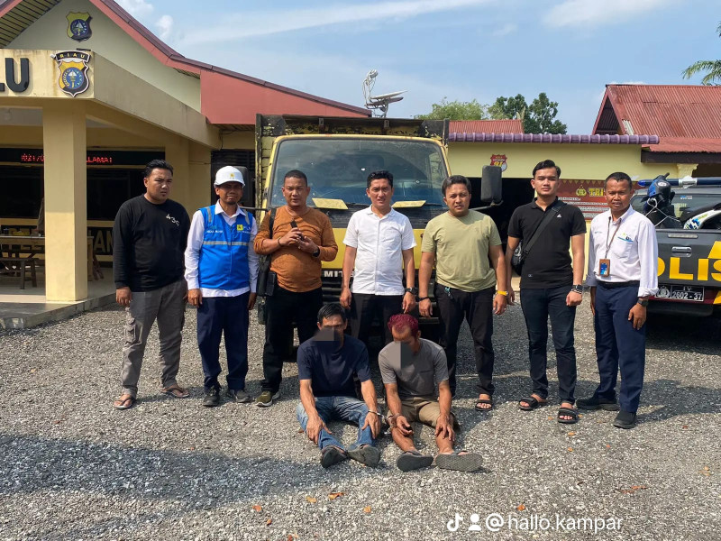 Polisi Bekuk Dua Pencuri Kabel PLN di Siak Hulu, Lima Lainnya Buron