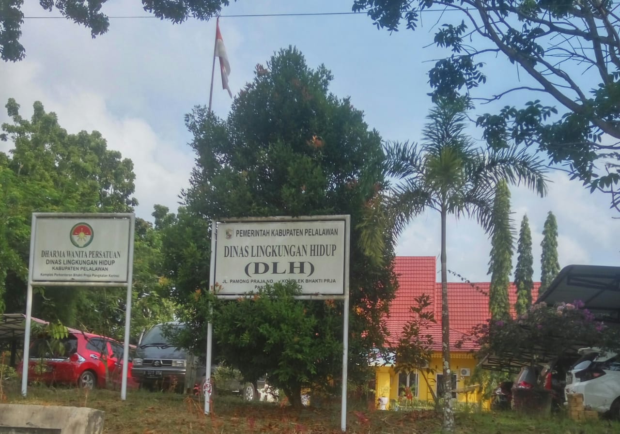 Gaji Diduga 'Dibelah Semangka', Honorer DLH Pelalawan Menjerit