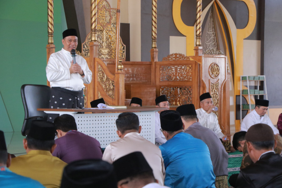 Hari Pertama Kerja, Wawako Pekanbaru Sampaikan Visi dan Kenalkan Program Religius