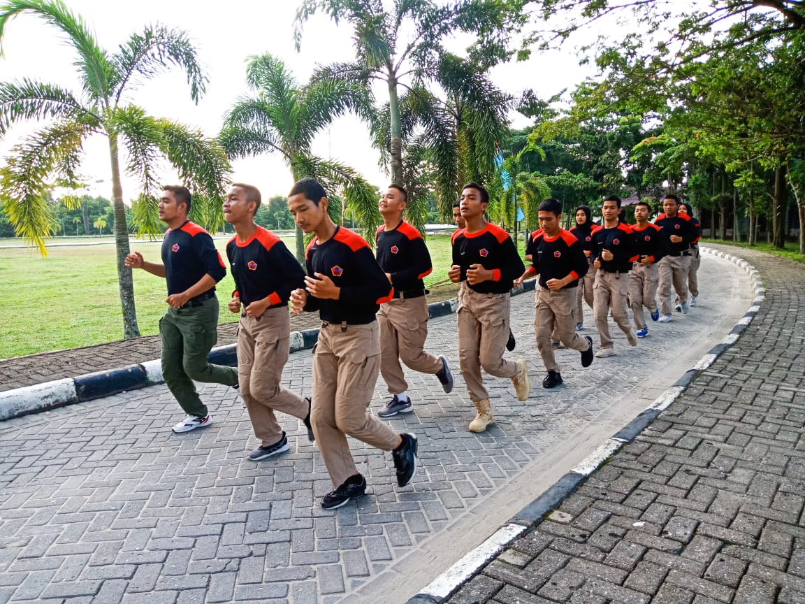 Tingkatkan Kreativitas, Pasmerti SMK Dirgantara Riau Latihan di Luar Sekolah