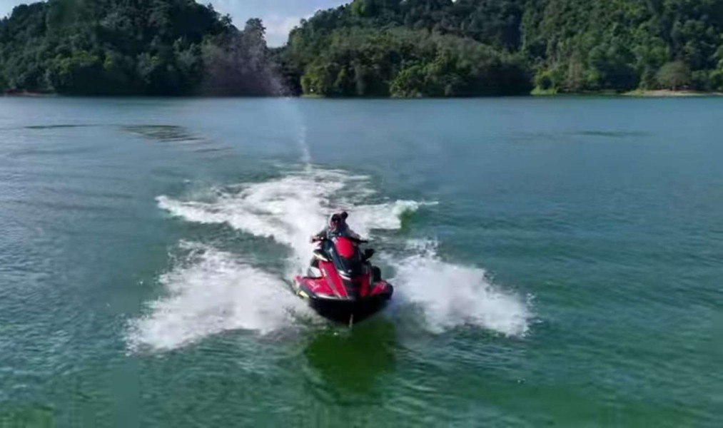 Menikmati Alam Danau Rusa, Destinasi Wisata Rekomendasi Untuk Keluarga