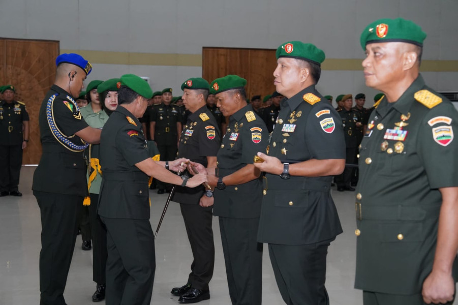 Pangdam I/BB Pimpin Serah Terima Jabatan Danrem 031/Wira Bima