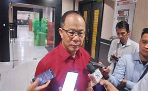 Aspirasi Warga Labuh Baru Barat, Robin Edwar: Jalan Darma Bakti Harus Betonisasi