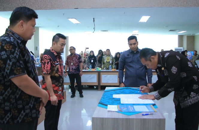 Gantikan Arnaldo Eka Putra, Ingot Ahmad Hutasuhut Jabat Plt Kadiskes Pekanbaru