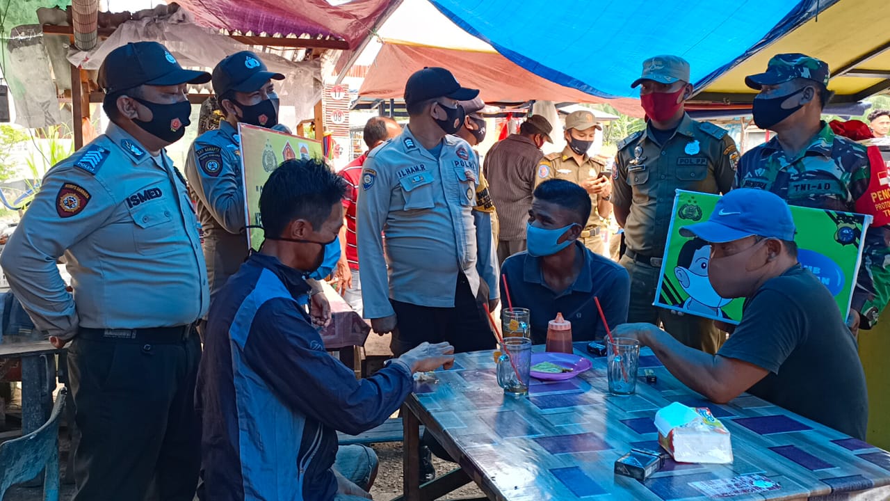Polsek Kuala Kampar Laksanakan Operasi Yustisi Penerapan Protokol Kesehatan