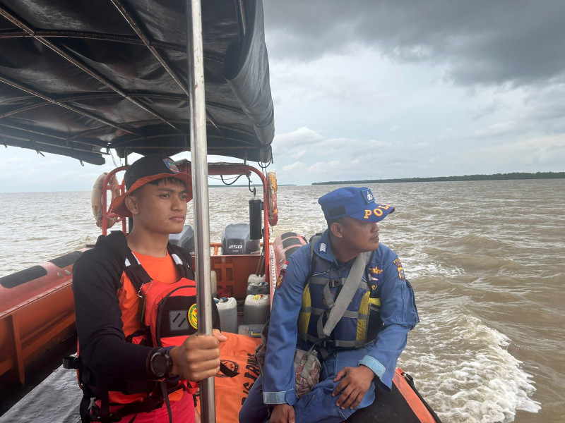 Operasi Pencarian ABK Tugboat yang Tenggelam di Perairan Meranti Terus Dilakukan