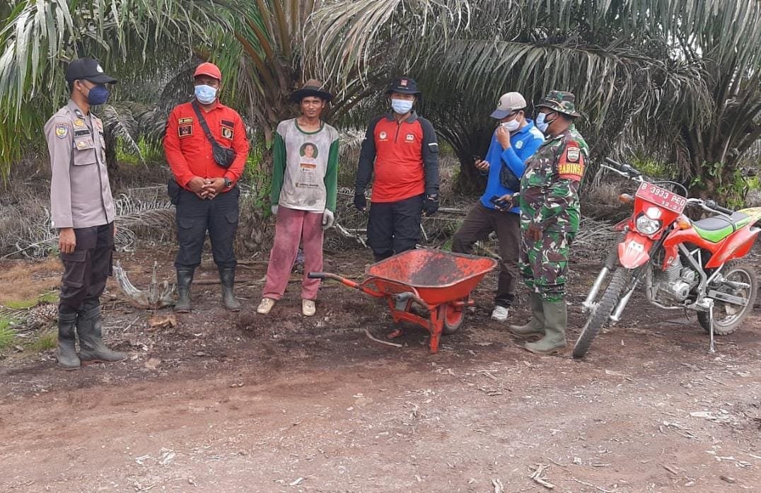 Polsek Teluk Meranti dan Instansi Terkait Laksanakan Patroli Karhutla