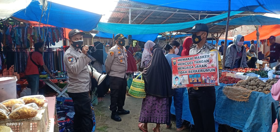 Polsek Bandar Sei Kijang Lakukan Operasi Yustisi Prokes di Pasar Tradisional