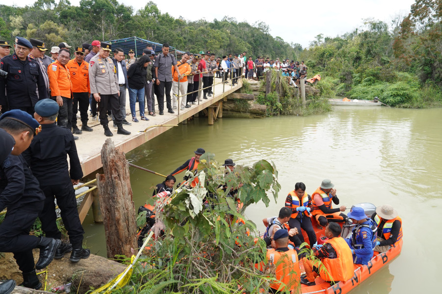 Kapolda Riau Desak Perusahaan Bertanggung Jawab atas Kecelakaan Truk di Sungai Segati