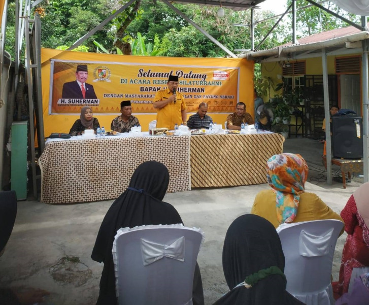 Reses di Kelurahan Padang Terubuk, Warga Keluhkan KIS, Zonasi dan Drainase kepada Suherman