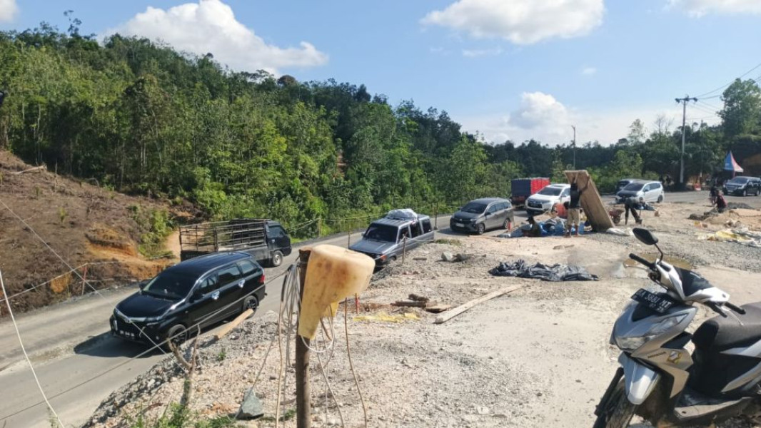 Jalan Lintas Riau-Sumbar di Tanjung Alai Dibuka Dua Arah