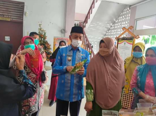Wakil Walikota Pekanbaru Ayat Cahyadi Apresiasi UMKM dan KWT