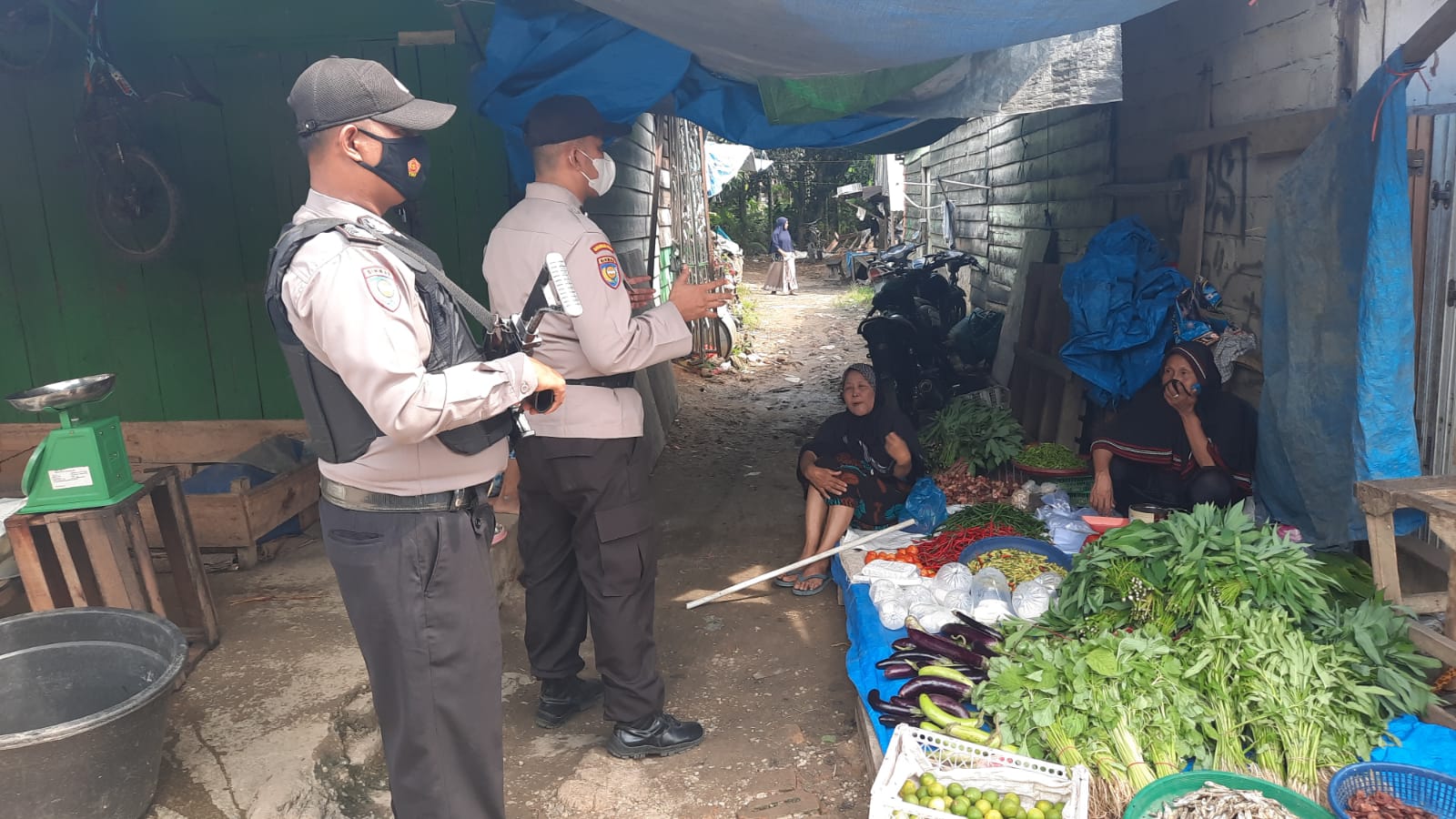 Polsek Ukui Terus Ajak Masyarakat Disiplin Prokes