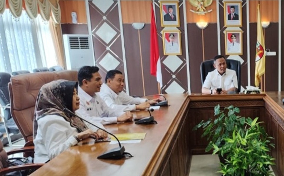 Kepala BPKAD Pekanbaru Ikut Dampingi Walikota Dalam Pertemuan dengan PT YSM