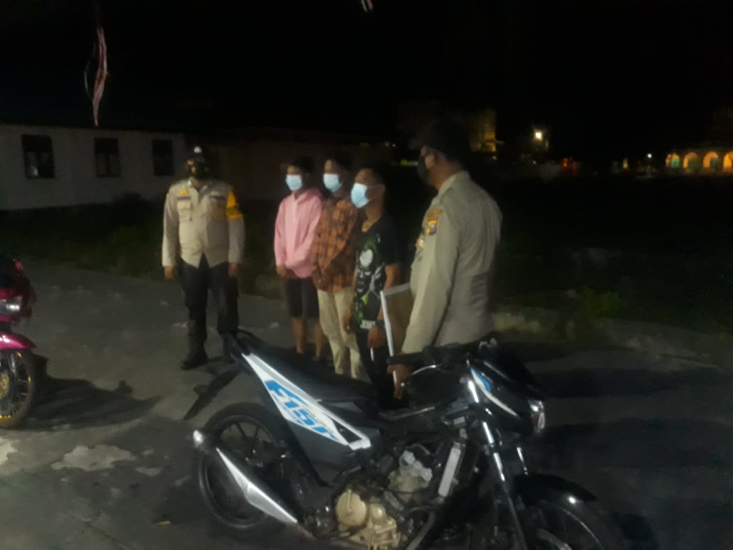 Cegah Covid-19, Polsek Kuala Kampar Gelar Operasi Yustisi