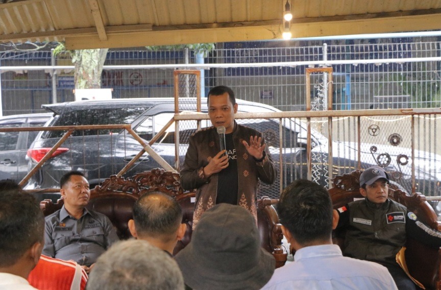 Peletakan Batu Pertama Pembangunan Drainase di Binawidya, Kepala Dinas Perkim Dampingi Pj Walikota