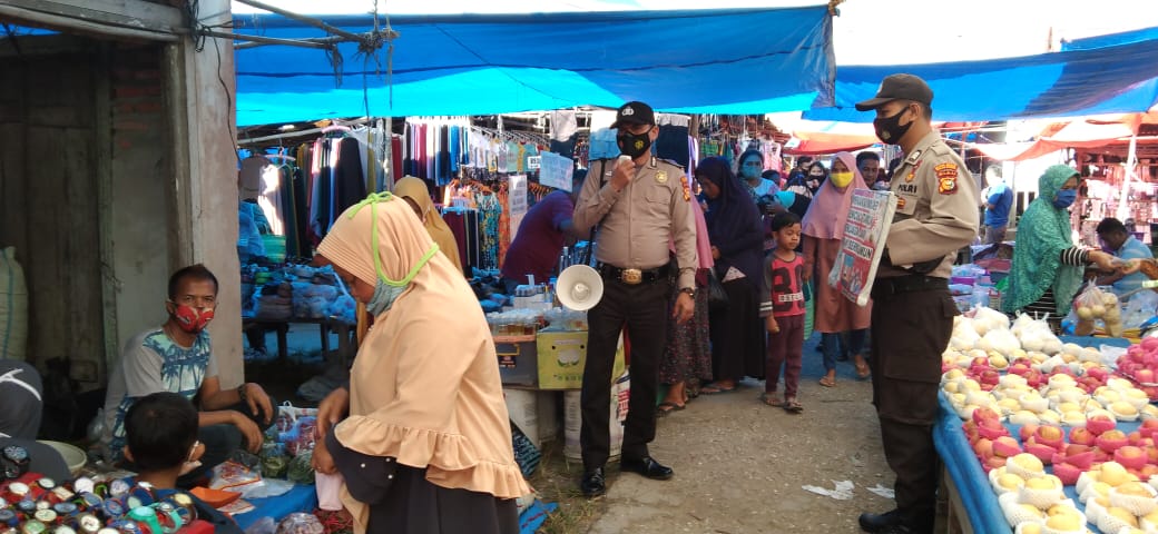 Kapolsek Bandar Sei Kijang Pimpin Penertiban Prokes di Wilkum