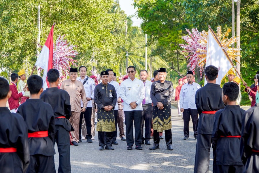 Jhony Charles Buka Open House SR Terintegrasi 11 Rohil, Tegaskan Komitmen Pemkab Cetak Generasi Berkarakter